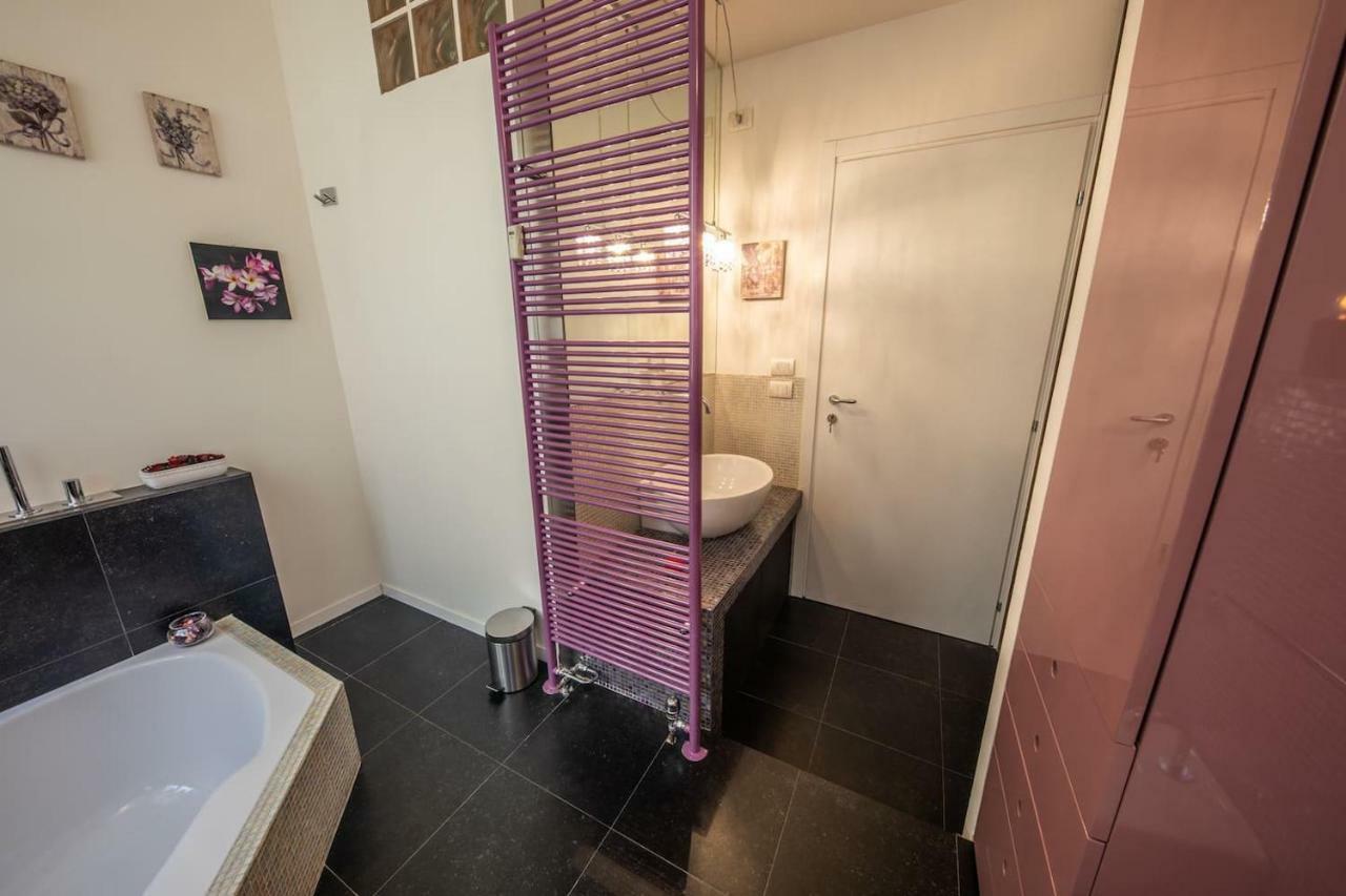 Downtown Bologna Apartment Bagian luar foto