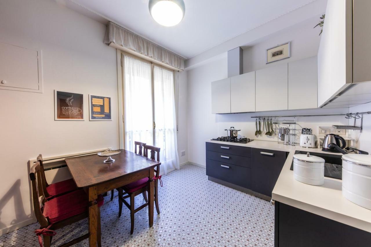 Downtown Bologna Apartment Bagian luar foto